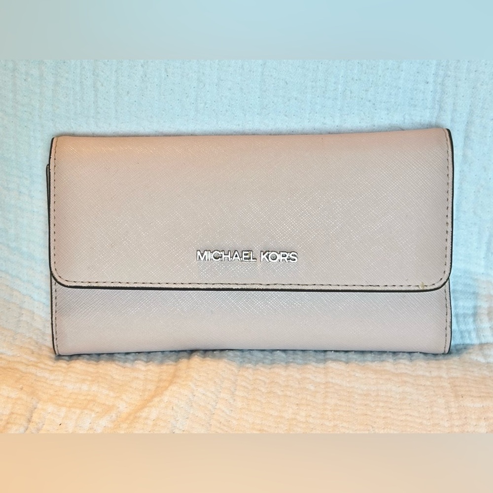 Michael Kors Beige Wallet